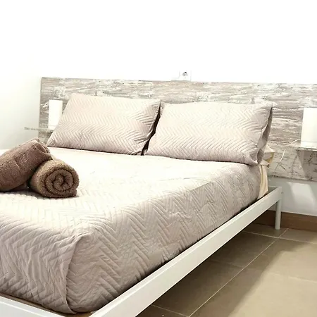 Leyda En Apartamento